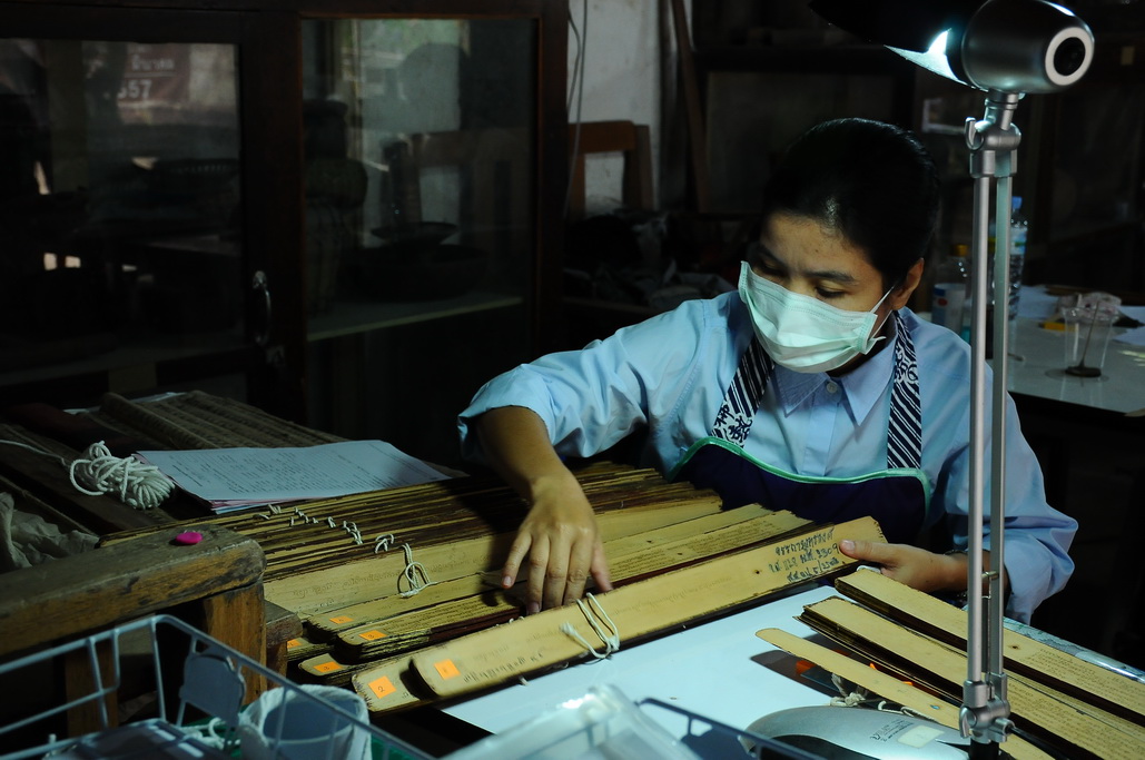 thai/2014-02-19 to 23_ลำปาง_ถ่ายใบลาน_สกุลพัฒน์ (18).JPG